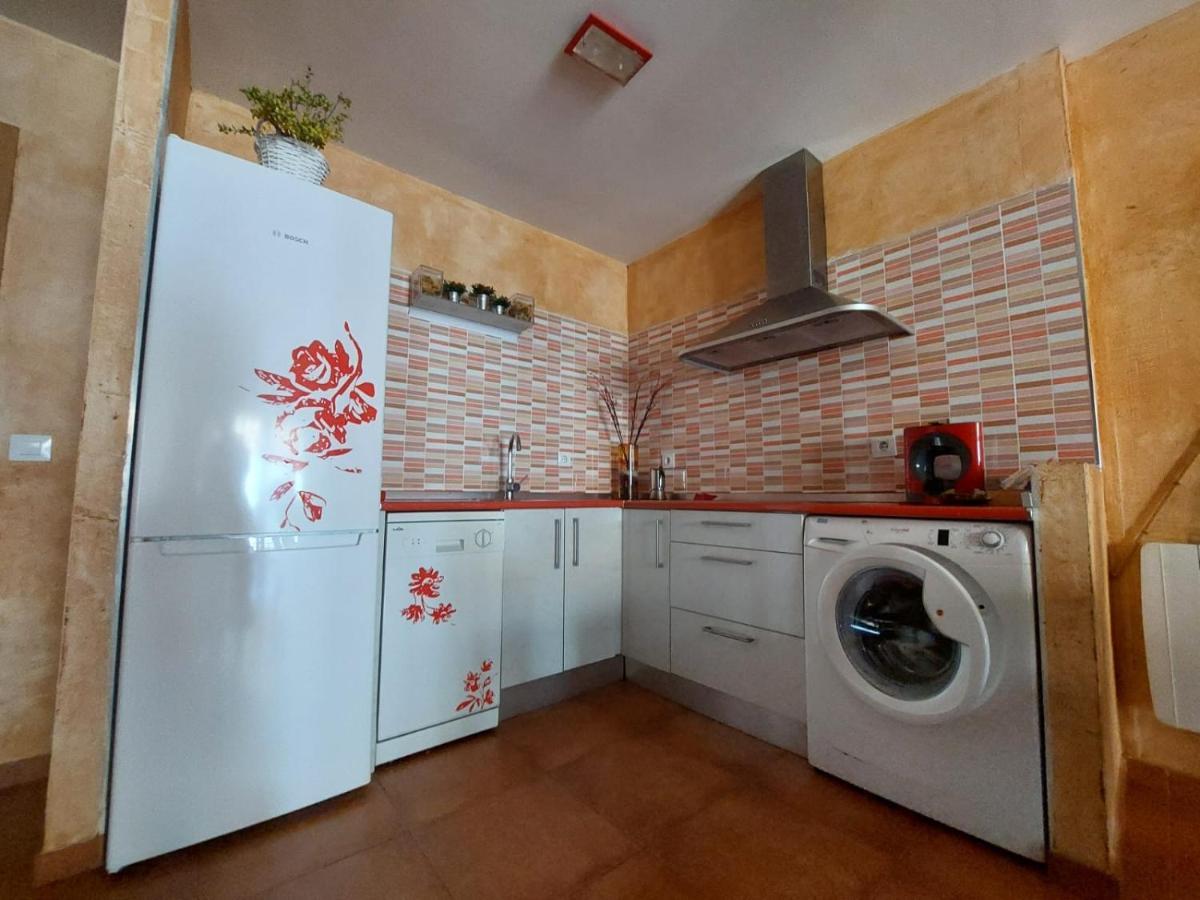Affittacamere Ático Duplex Mijares Esterno foto